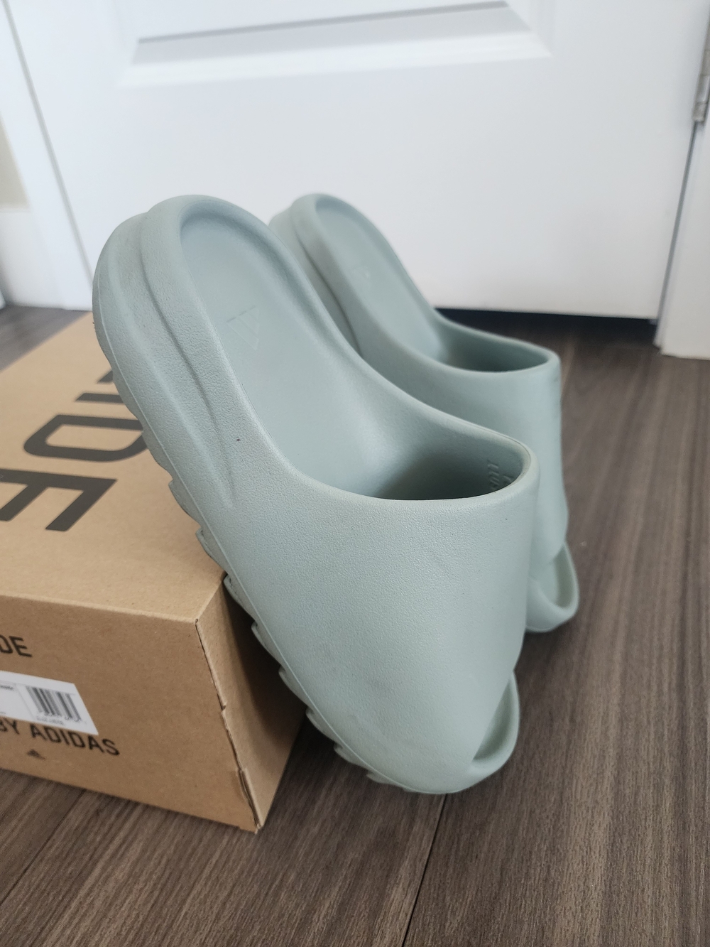 Adidas Yeezy Slide Salt ID5480 Men’s Size 11 w/ Original Box